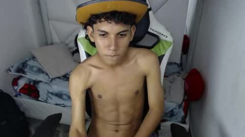 TAYLOR online show from April 2026 04:46:01 AM