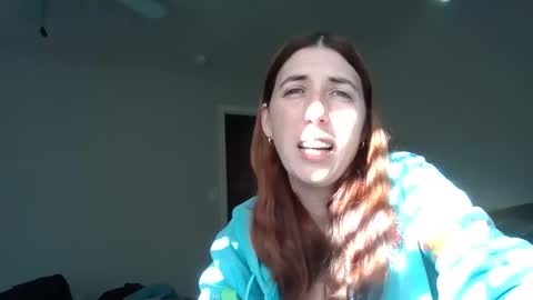 taylorslay online show from December 2025 06:02:01 PM