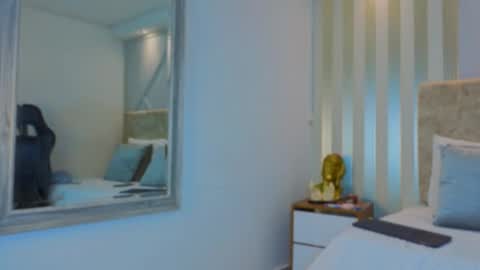 Snapshot of tayra_pradit chatting on March 2026 07:00:02 PM tayra online show from March 2026 07:00:02 PM