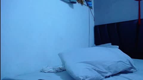 Tayron online show from September 2025 06:07:01 PM