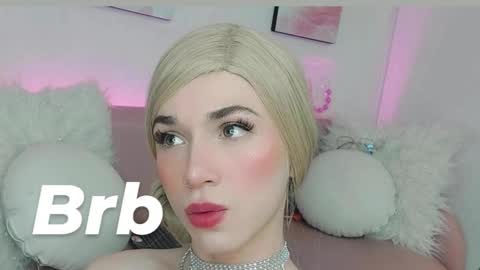 Sofia online show from March 2025 12:11:01 AM