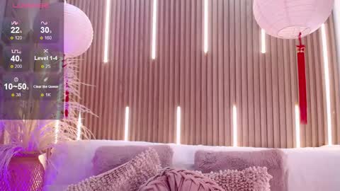 Snapshot of tayzon_foxxx chatting on March 2026 08:23:02 PM Sofia online show from March 2026 08:23:02 PM