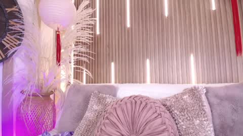 Snapshot of tayzon_foxxx chatting on April 2026 08:17:02 PM Sofia online show from April 2026 08:17:02 PM