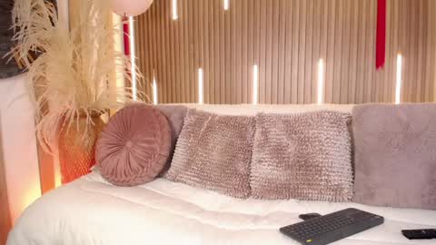 Snapshot of tayzon_foxxx chatting on April 2026 09:04:01 PM Sofia online show from April 2026 09:04:01 PM