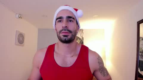 Snapshot of tbastian chatting on December 2025 08:38:02 PM BASTIAN online show from December 2025 08:38:02 PM