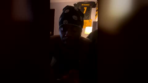 Snapshot of tbone6956 chatting on April 2026 09:45:01 AM tbone6956 online show from April 2026 09:45:01 AM