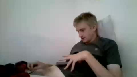 Snapshot of tcute0 chatting on July 2026 02:40:01 AM tcute0 online show from July 2026 02:40:01 AM