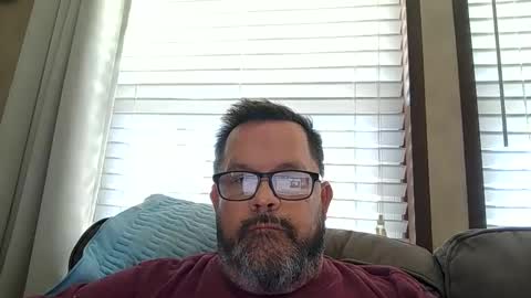 tdhawk87 online show from February 2026 04:17:01 PM