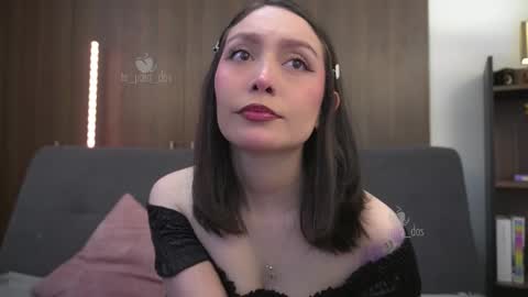 Leo and Luna online show from February 2026 03:33:01 PM