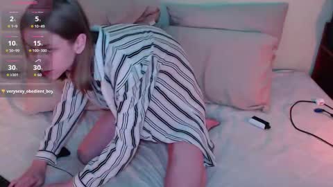 Snapshot of teacup_prince chatting on September 2025 06:32:02 PM Mark online show from September 2025 06:32:02 PM