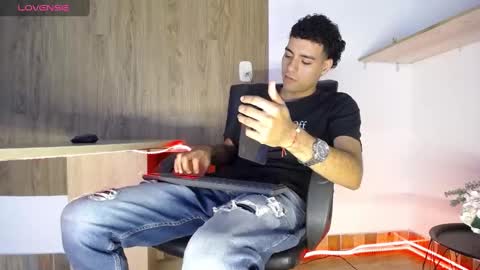 Danger online show from December 2024 05:03:01 PM