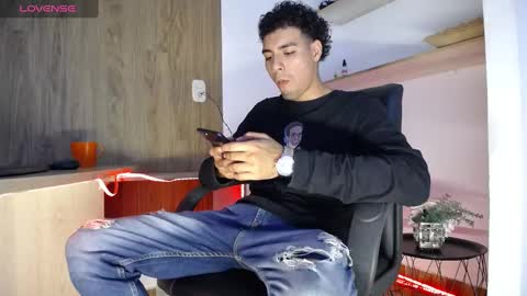 Danger online show from December 2024 08:04:01 PM