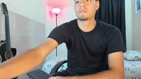 Danger online show from October 2025 07:12:01 PM