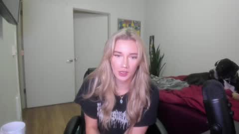 Katy online show from December 2024 01:26:01 AM