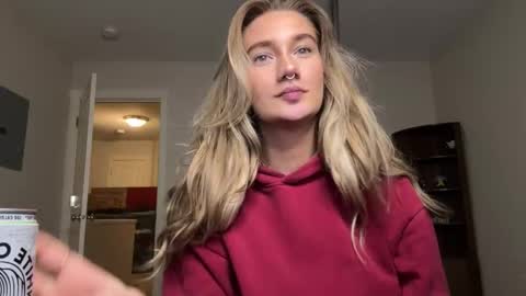 Katy online show from November 2025 03:15:01 AM