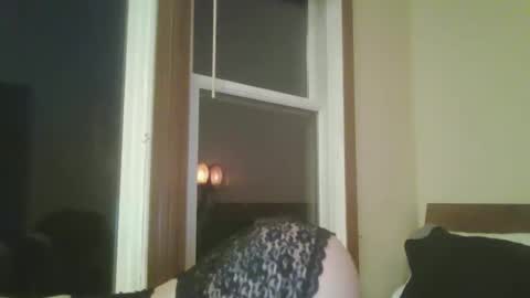 Tea Renee online show from December 2025 01:02:01 AM