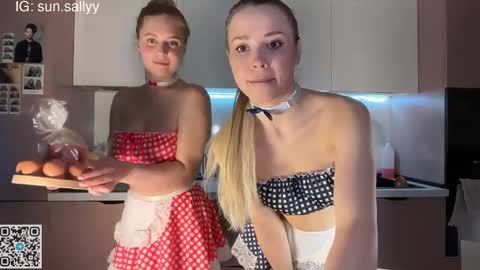 Sally and Sandy online show from April 2026 09:49:02 PM