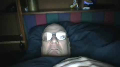 Snapshot of tebb61 chatting on March 2026 08:14:02 AM Mark online show from March 2026 08:14:02 AM