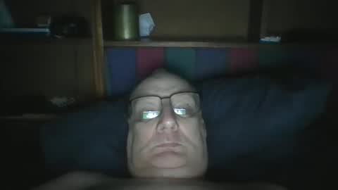 Snapshot of tebb61 chatting on May 2026 08:09:02 AM Mark online show from May 2026 08:09:02 AM