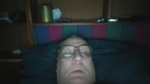 Snapshot of tebb61 chatting on May 2026 07:14:02 AM Mark online show from May 2026 07:14:02 AM