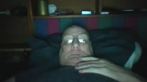 Snapshot of tebb61 chatting on June 2026 06:12:02 AM Mark online show from June 2026 06:12:02 AM