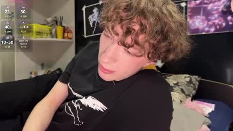 Snapshot of technoracer chatting on March 2026 10:02:02 PM Alice online show from March 2026 10:02:02 PM