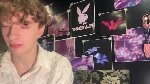 Snapshot of technoracer chatting on March 2026 09:52:02 PM Alice online show from March 2026 09:52:02 PM