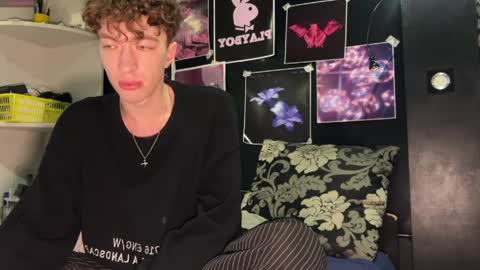 Snapshot of technoracer chatting on April 2026 12:34:01 AM Alice online show from April 2026 12:34:01 AM