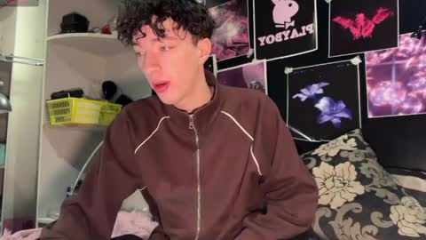 Alice     online show from May 2026 12:06:02 AM