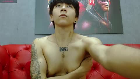 Snapshot of teddy_jacobs chatting on December 2025 08:05:02 PM T E D D Y online show from December 2025 08:05:02 PM