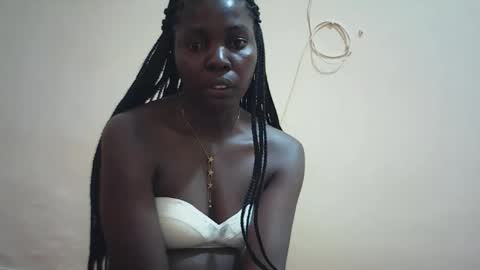 teddyquinsly28 online show from April 2026 12:37:01 PM