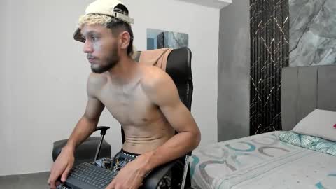 Snapshot of tedyx99 chatting on March 2026 08:03:01 PM Tedy online show from March 2026 08:03:01 PM