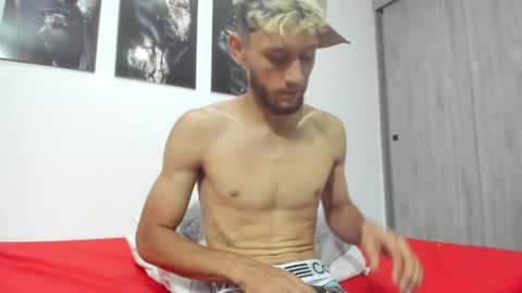 Snapshot of tedyx99 chatting on March 2026 09:29:01 PM Tedy online show from March 2026 09:29:01 PM