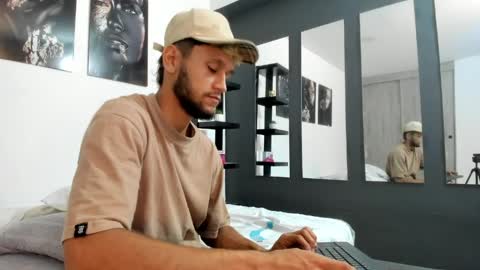 Snapshot of tedyx99 chatting on March 2026 09:10:02 AM Tedy online show from March 2026 09:10:02 AM