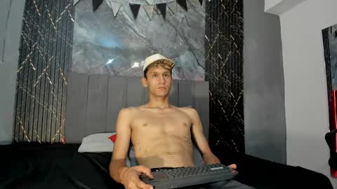 Snapshot of tedyx99 chatting on April 2026 07:39:01 PM Tedy online show from April 2026 07:39:01 PM