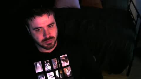 Snapshot of tehvillain chatting on February 2025 09:49:01 PM tehvillain online show from February 2025 09:49:01 PM