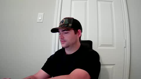 tejas2322 online show from April 2026 07:37:01 PM