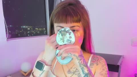 Snapshot of tekila__ chatting on April 2026 11:43:02 PM tekila__ online show from April 2026 11:43:02 PM