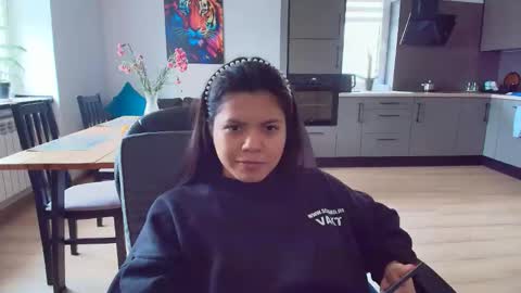 Amazing SALOME online show from November 2025 01:01:02 PM