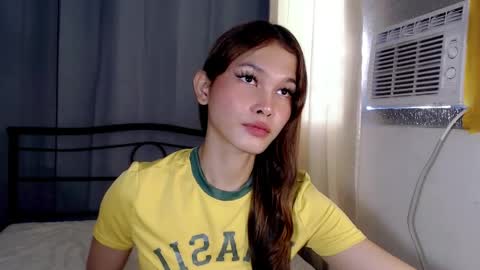Lily online show from May 2026 04:29:01 AM