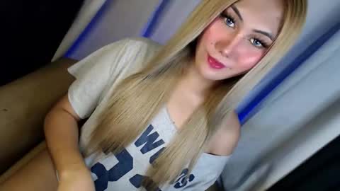 Im Dianna DONT FORGET TO FOLLOW ME   online show from November 2025 12:08:02 PM