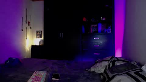 Snapshot of temptationsweet__ chatting on March 2026 05:44:01 AM Sara online show from March 2026 05:44:01 AM