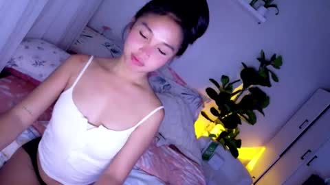 Snapshot of temptessa20 chatting on November 2025 07:18:01 AM temptessa20 online show from November 2025 07:18:01 AM