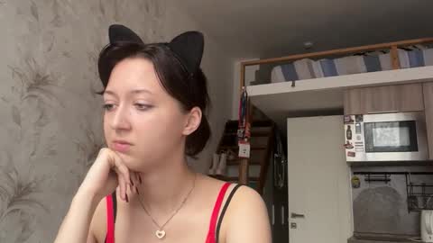 temptingvision online show from October 2025 11:43:01 AM