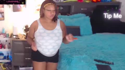 Gaia online show from November 2025 05:50:02 AM