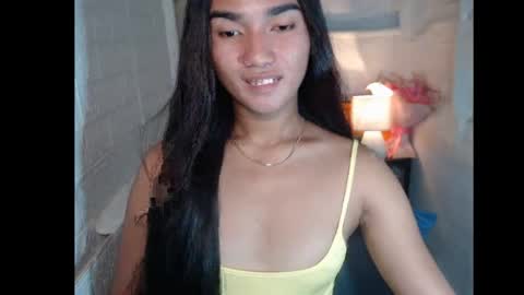 Snapshot of temtaionoflust chatting on April 2026 02:40:01 PM TransGoddessZhandria online show from April 2026 02:40:01 PM