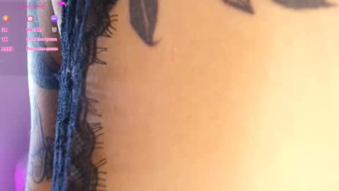 Snapshot of tender_dust chatting on November 2025 02:24:02 AM tender_dust online show from November 2025 02:24:02 AM