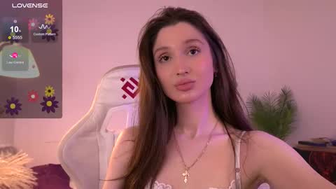 Snapshot of tenderbabyy chatting on December 2025 10:09:01 AM Amina online show from December 2025 10:09:01 AM