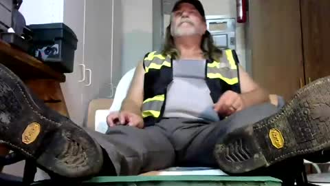 Snapshot of tennredneck chatting on July 2026 01:30:02 AM Tennredneck online show from July 2026 01:30:02 AM