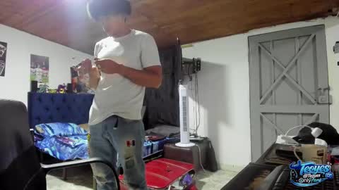 teoyes_ online show from March 2026 12:17:02 AM